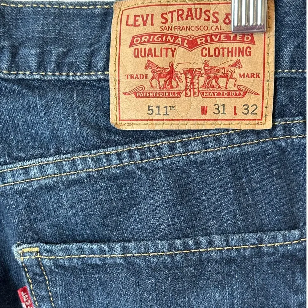 Levi’s Men's 511 Slim Fit Low Rise Denim Jeans Dark Wash Size 31x32 Modern